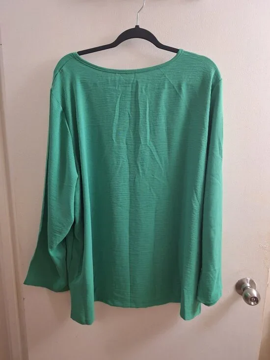 TEMU TOP NEW. - Picture 2 of 3